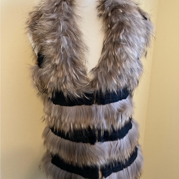 Belle Fare Black & Tan Rex & Fox Fur Vest - Picture 10 of 15